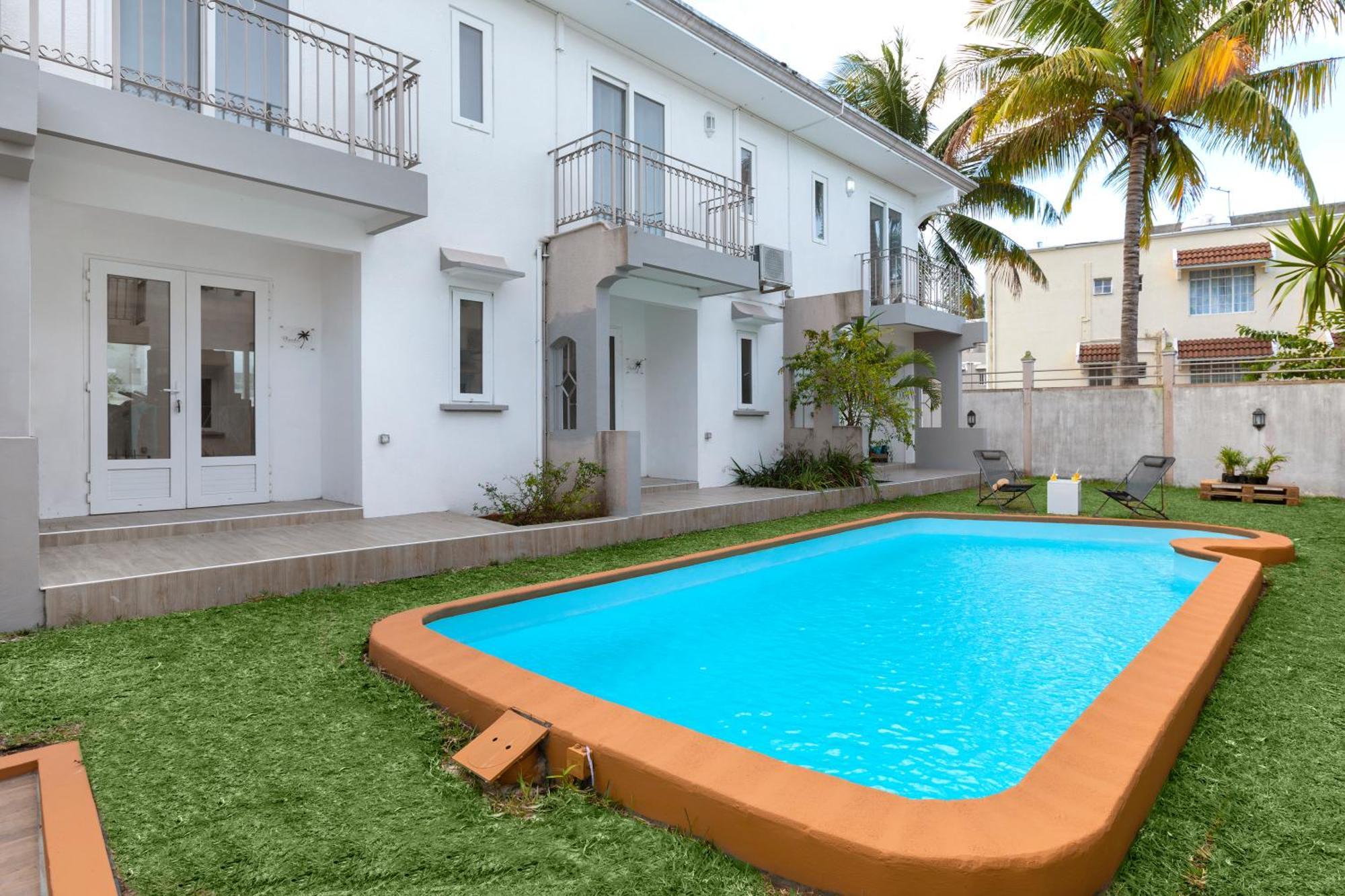 Amis Apartments Bain Boeuf Bagian luar foto