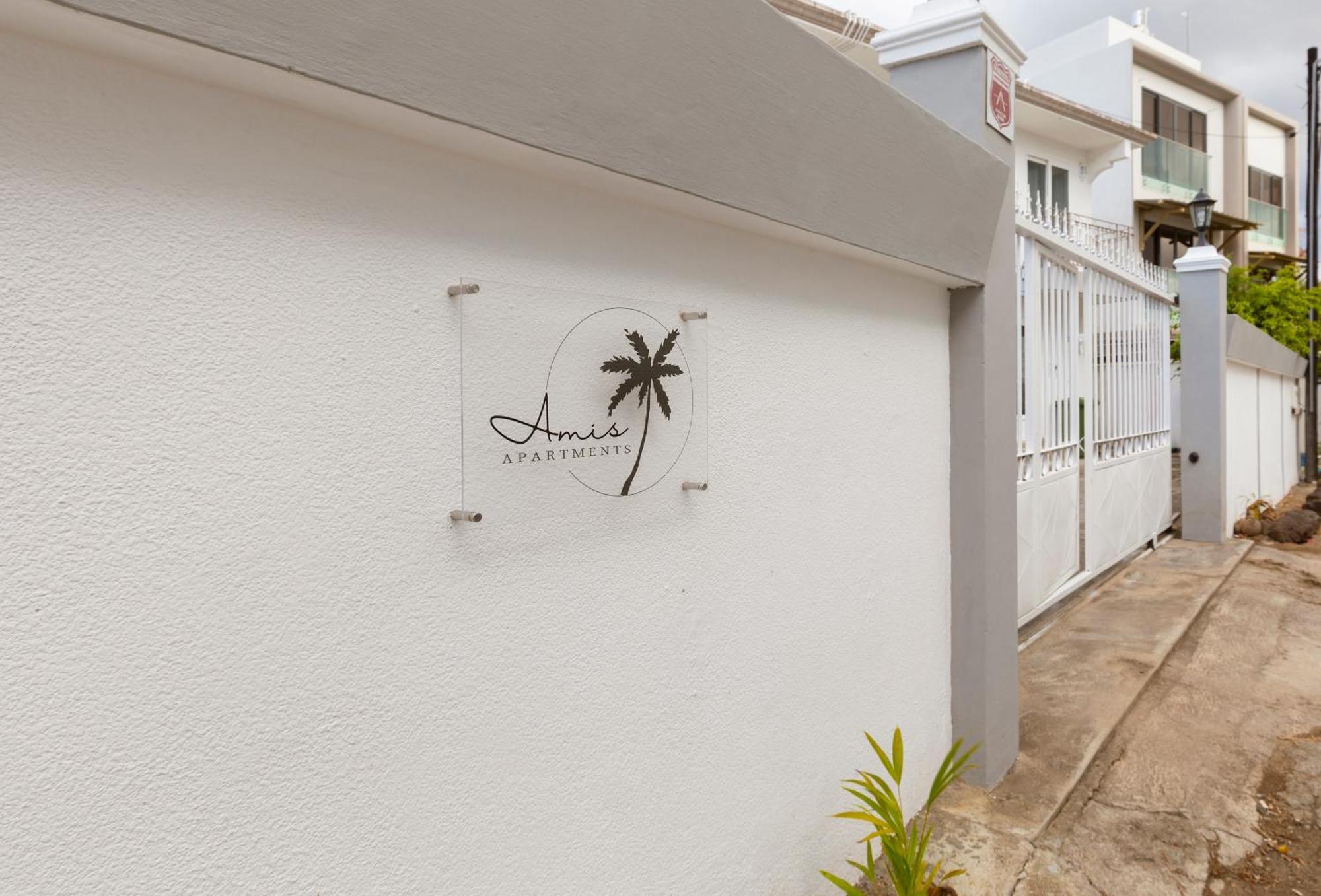Amis Apartments Bain Boeuf Bagian luar foto